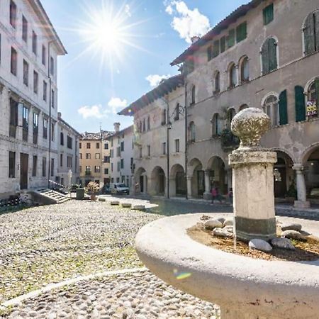 Loft Overlooking The Old Town . Feltre Extérieur photo
