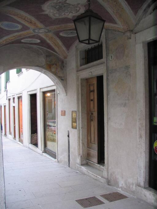 Loft Overlooking The Old Town . Feltre Extérieur photo