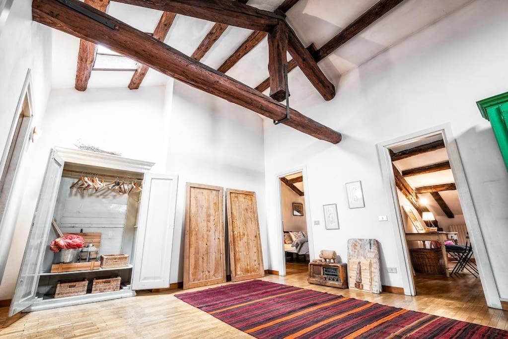 Loft Overlooking The Old Town . Feltre Extérieur photo